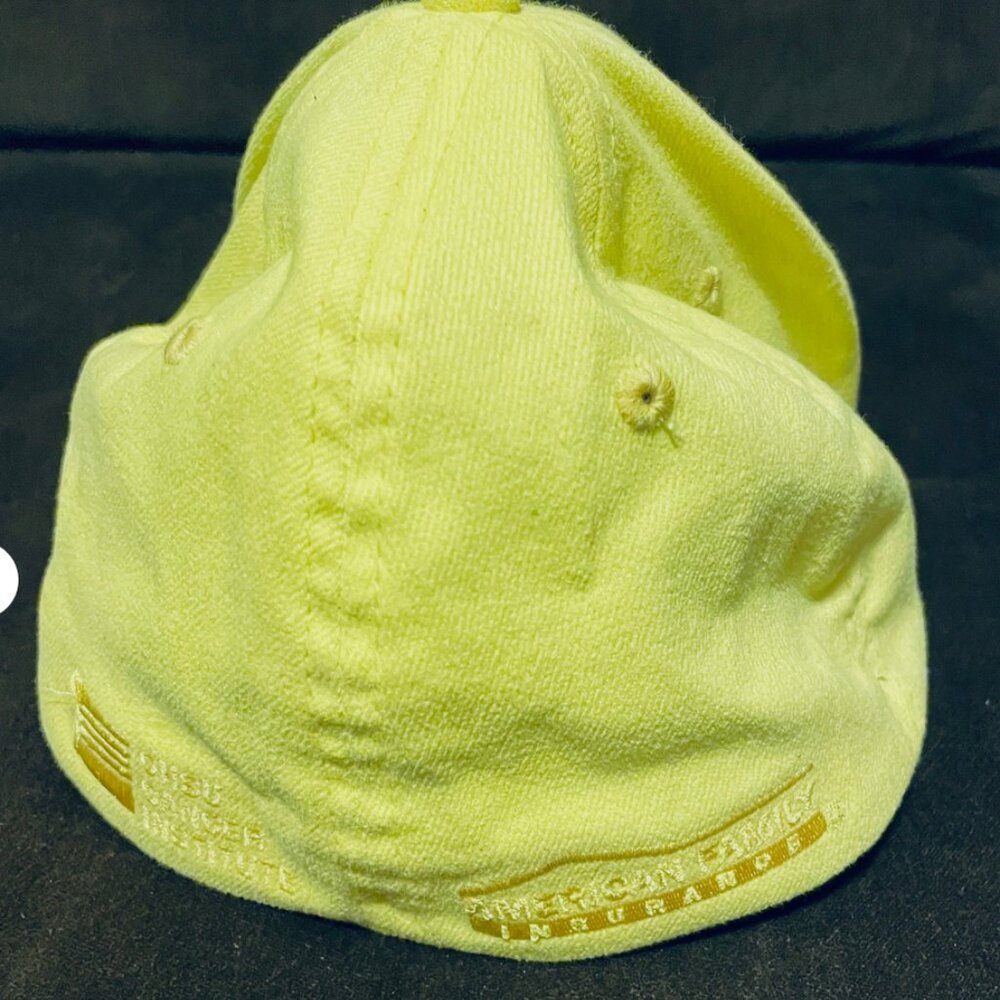 Oregon Ducks Hat Cap Fitted One Size Yellow Nike LIVESTRONG Yellow Black - Picture 4 of 5